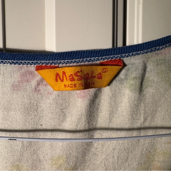 Vintage beaded Multicolor Japanese inspired Floral Crop T-shirt - fits like L - Picture 5 of 14